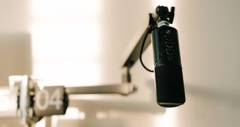 Best USB microphones for podcasting under $150 in 2026