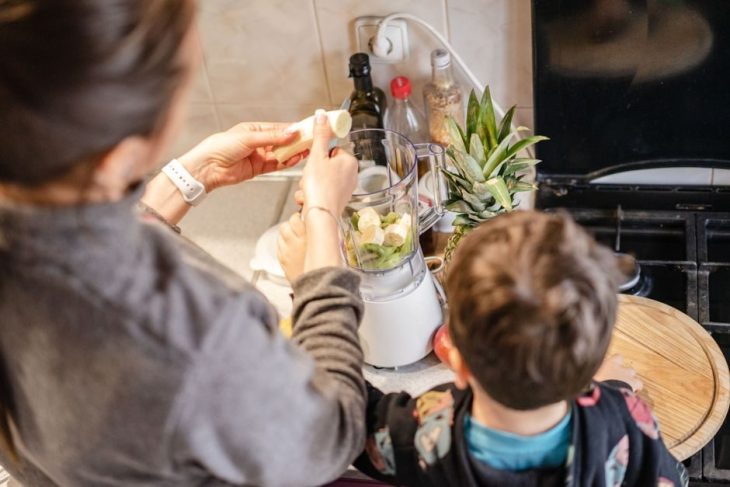 Vitamix Ascent X5 vs Vitamix 5200 blenders compared