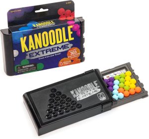 Educational Insights Kanoodle Extreme 3D brain teaser puzzle